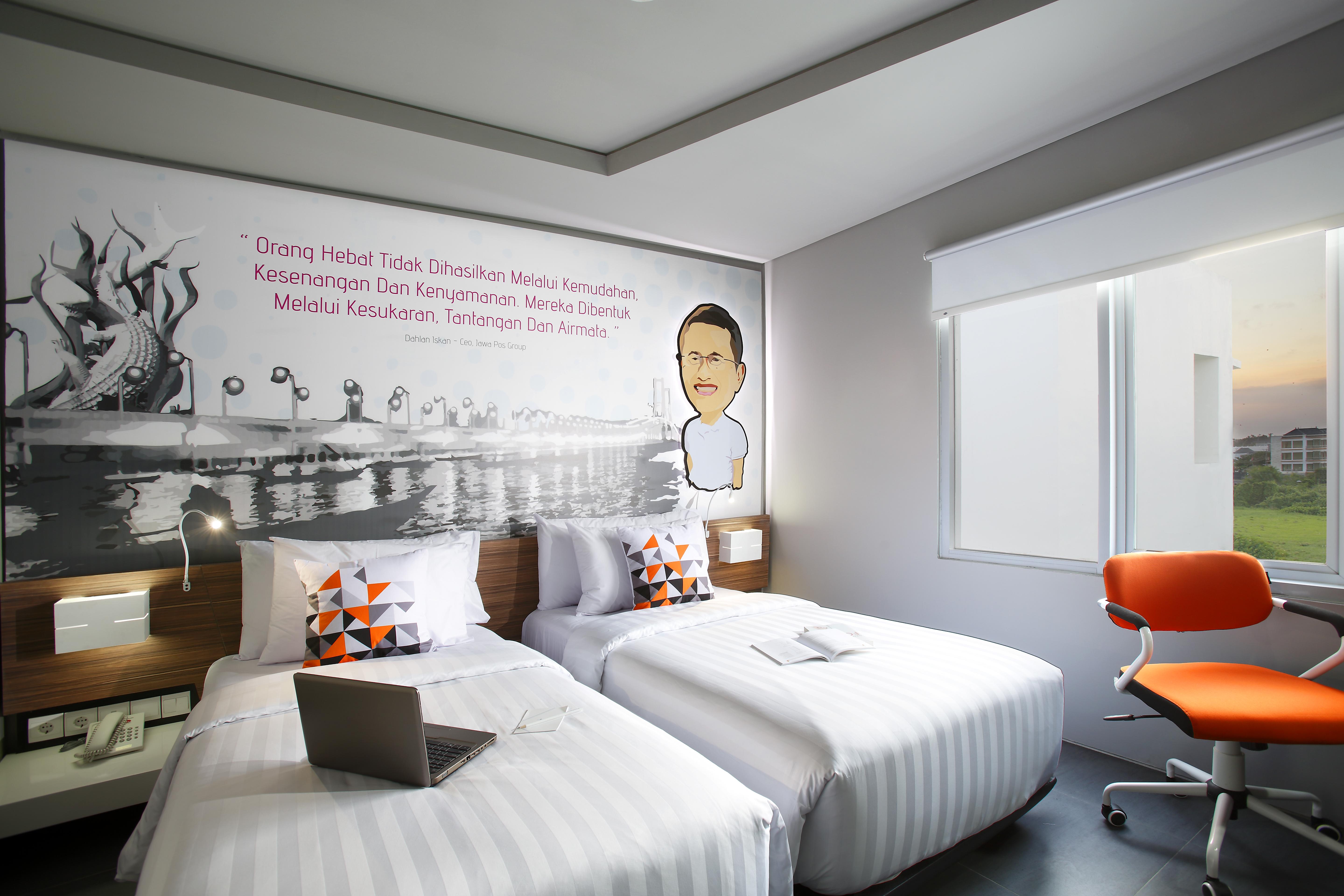 סמיניאק Berry Biz Hotel מראה חיצוני תמונה